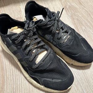 adidas sneaker